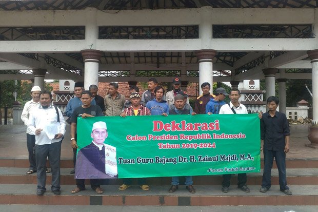 buruh-cikarang-dukung-tgb-zainul-majdi-maju-di-pilpres-2019-n35