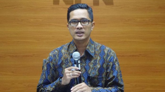 juru-bicara-kpk-febri-diansyah-tribun_20170515_221417