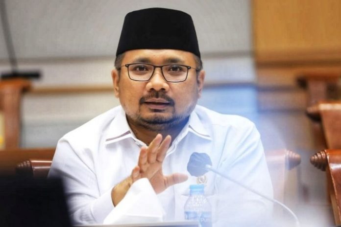 menteri-agama-yaqut-cholil-qoumas-batalkan-ibadah-haji-2021-696x464