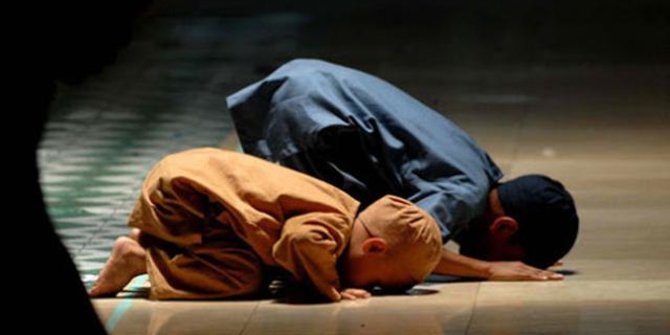 bacaan-sholat-subuh-lengkap-beserta-latin-dan-artinya