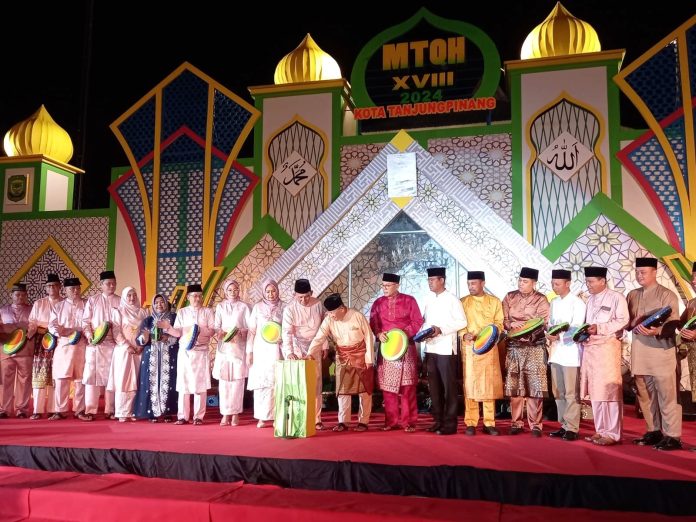 Pembukaan MTQH Kota Tpi