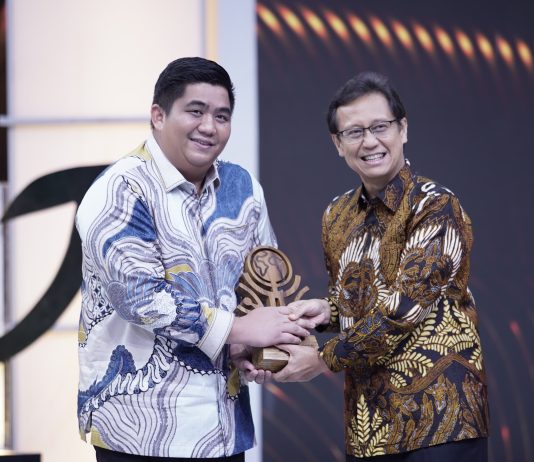 Bupati Roby Kurniawan Raih Penghargaan Anugerah Cita Negeri Kompas TV