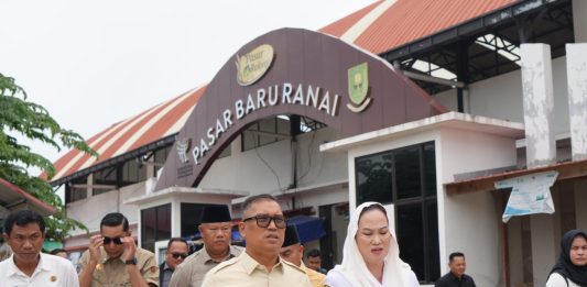 Nyanyang Tinjau Pasar Rakyat Ranai, Pastikan Harga Bahan Pokok Stabil dan Fasilitas Pasar Terjaga