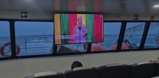 Bukan Cuma di Buku, Kapolda Kepri Irjen Pol Asep Safrudin Bawa Pesan Gurindam 12 ke Kapal Ferry dan Bioskop