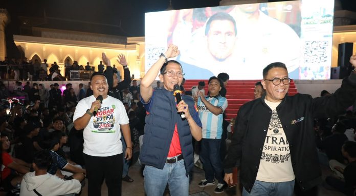 Nobar Final Piala Dunia 2026 di Batam Sukses Besar, Dataran Engku Putri Dipenuhi Ribuan Penonton