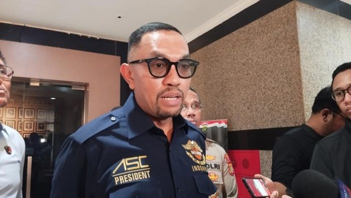 wakil-ketua-komisi-iii-dpr-ahmad-sahroni-1744697516220_169