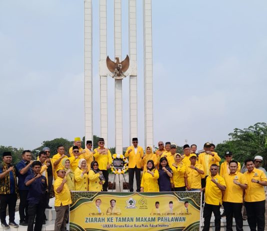 Golkar Batam peringati Harlah ke-62, Ziarah dan Tabur Bunga di Makam Pahlawan