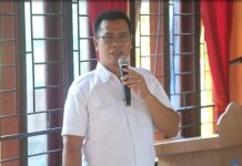 Bupati Aneng Serahkan Bantuan Perlengkapan Sekolah untuk Siswa SDN 01 Payalaman