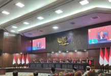 Berikut Putusan Lengkap MK Tak Terima Gugatan Syarat Pendidikan Gibran